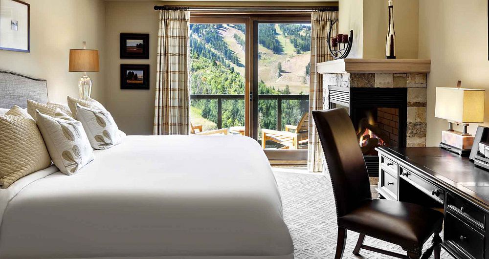 Enjoy a range of room options with great mountain views. - image_8